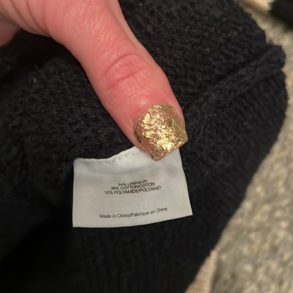 Tory Burch sweater too. Xs - Picture 5 of 13